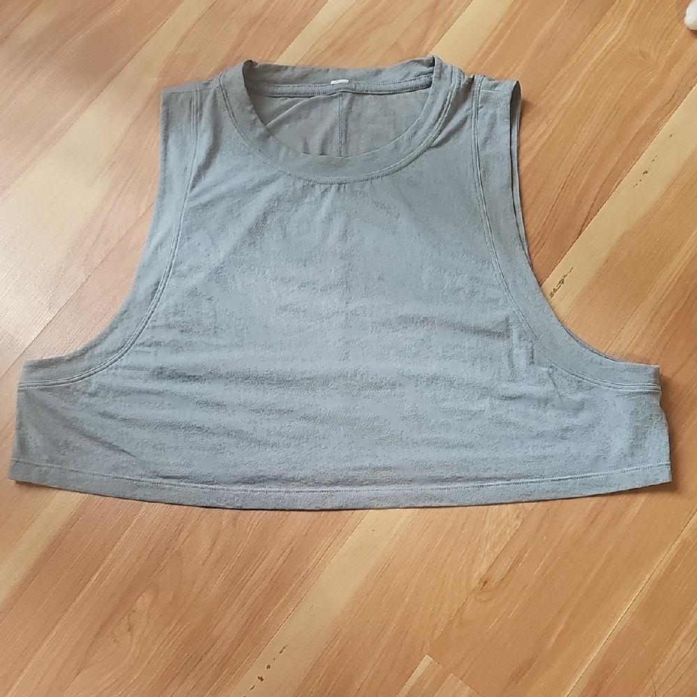 Lululemon Athletica Gray Muscle Tee